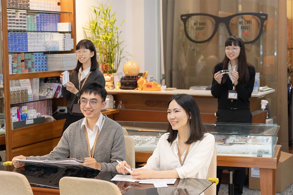 看得清楚、配得舒適:羅東『視界光眼鏡』的配鏡秘密大公開主圖